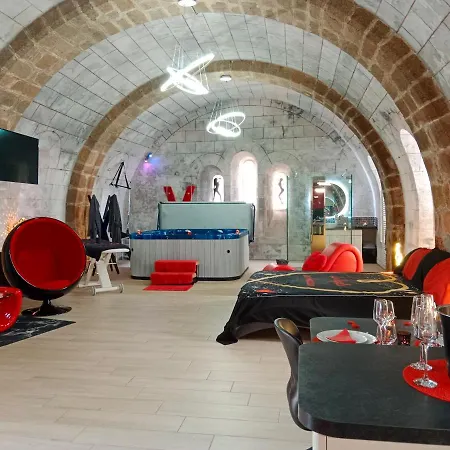 La Chapelle Aux Amoureux - Romantique Ambrieres Les Vallees